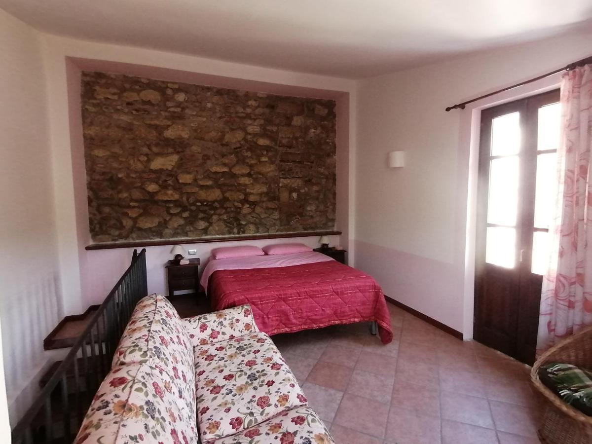 Casale Le Due Querce Guest House Ferentillo Bagian luar foto